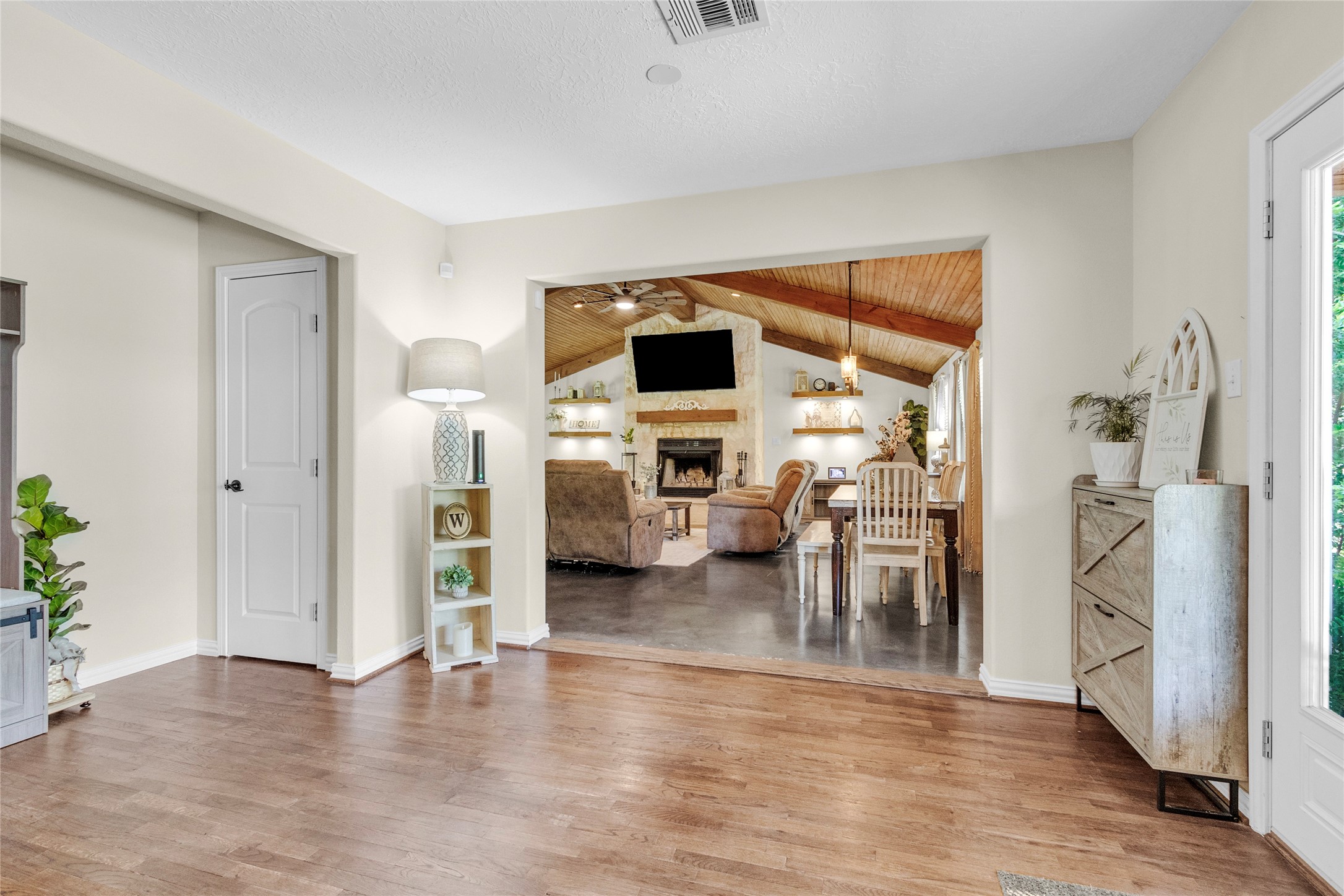 17323 Rabon Chapel Road Montgomery, TX 77316 - Photo 16 of 50