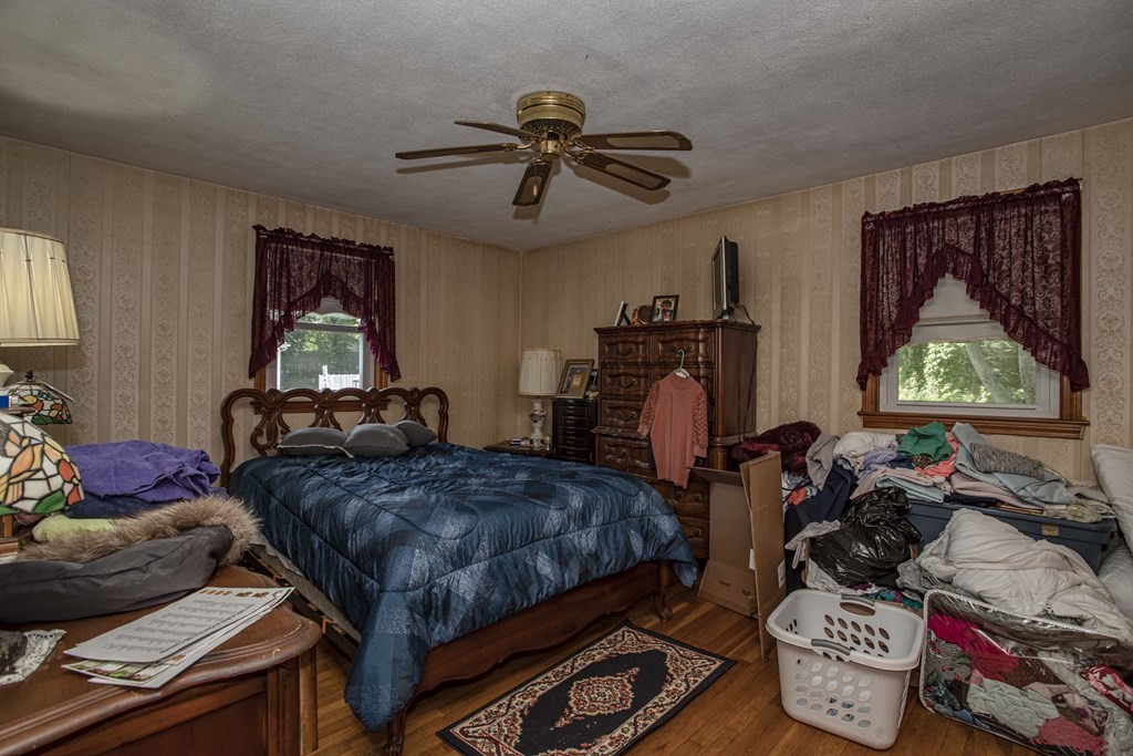 39 Robbie Road Braintree, MA 02184 - Photo 18 of 34 Gallery Image 18