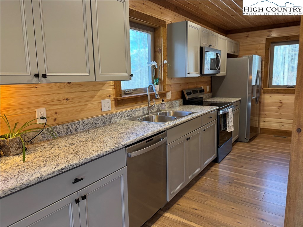 131 Ollie Trail Boone, NC 28607 - Photo 12 of 36