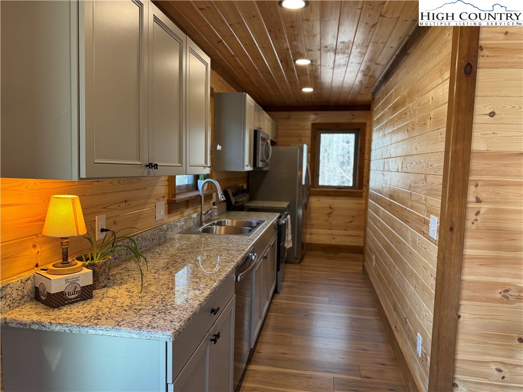 131 Ollie Trail Boone, NC 28607 - Photo 15 of 36