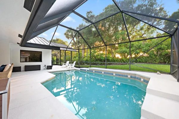 $1,195,000 | 6685 Winding Lake Drive, Jupiter, FL 33458