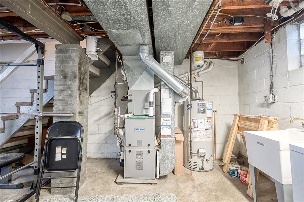 2106 Lappe Lane Pittsburgh, PA 15212 - Photo 18 of 22