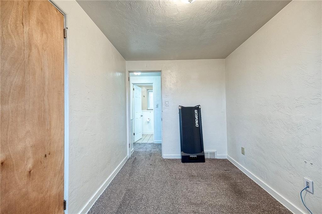 2106 Lappe Lane Pittsburgh, PA 15212 - Photo 10 of 22