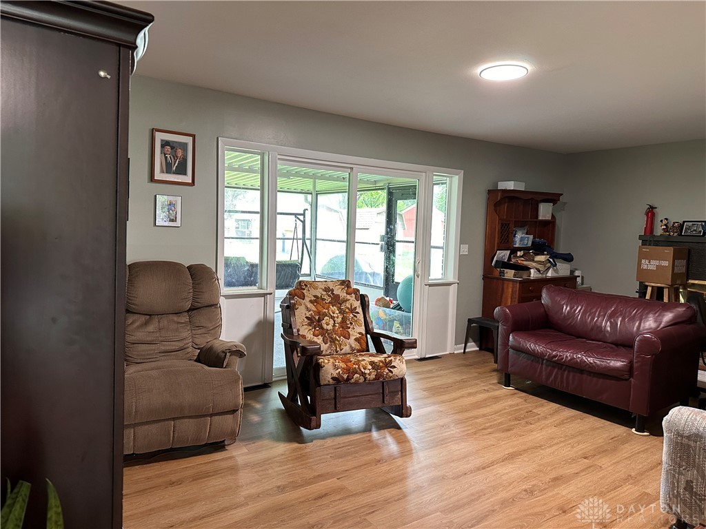 1069 Whitestone Road Xenia, OH 45385 - Photo 5 of 13