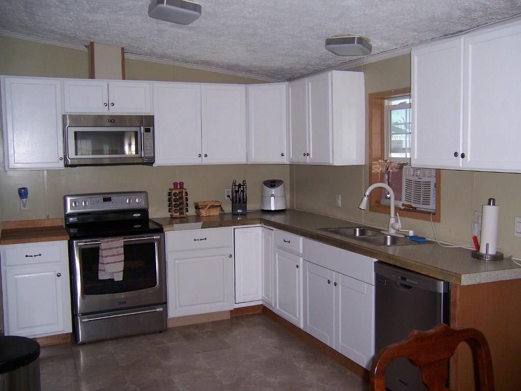 5 Charles Terrace Waterville, ME 04901 - Photo 2 of 24 Photo