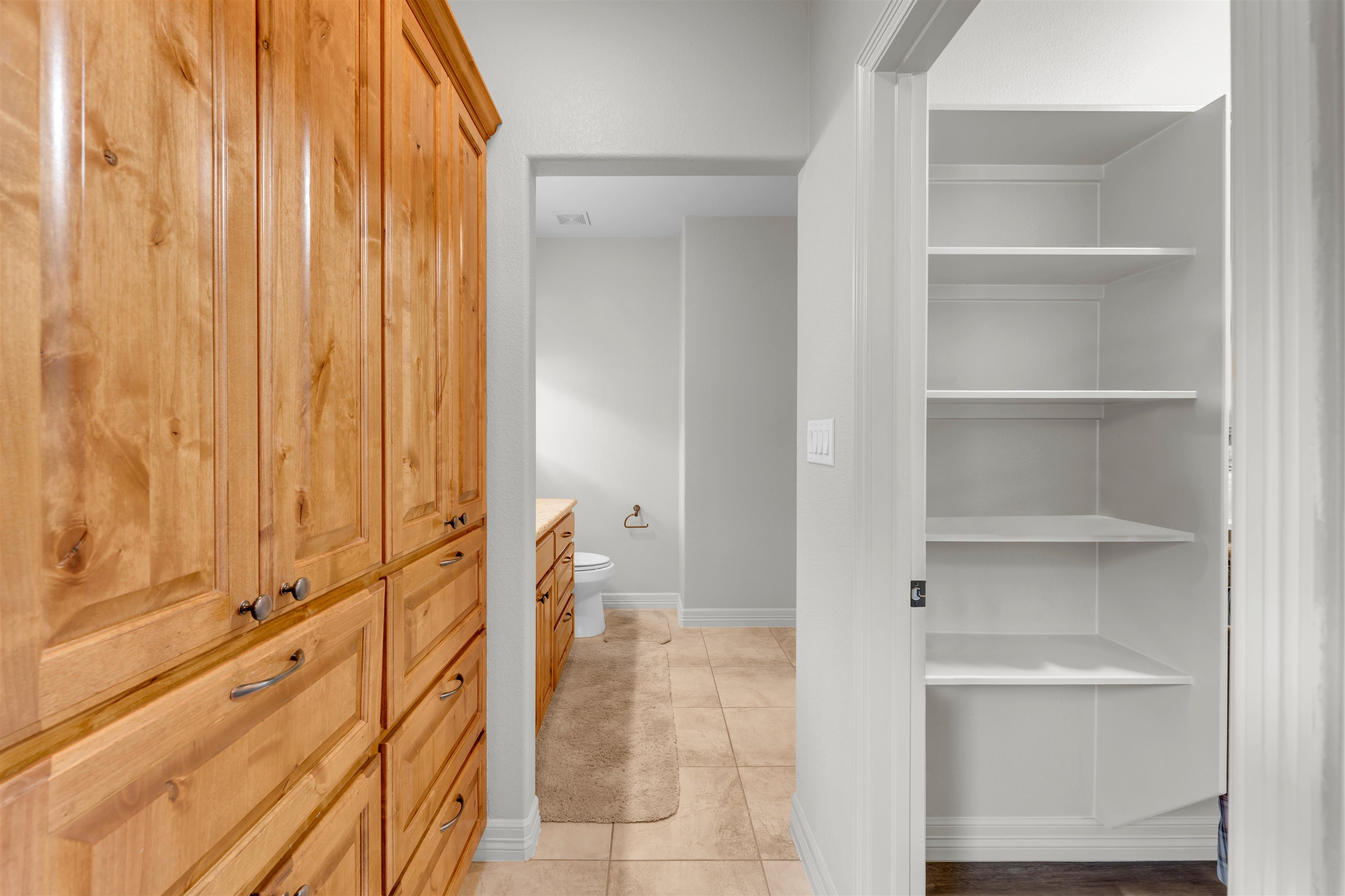 227 Watkins Point Kingsland, TX 78639 - Photo 12 of 30 a view of bathroom