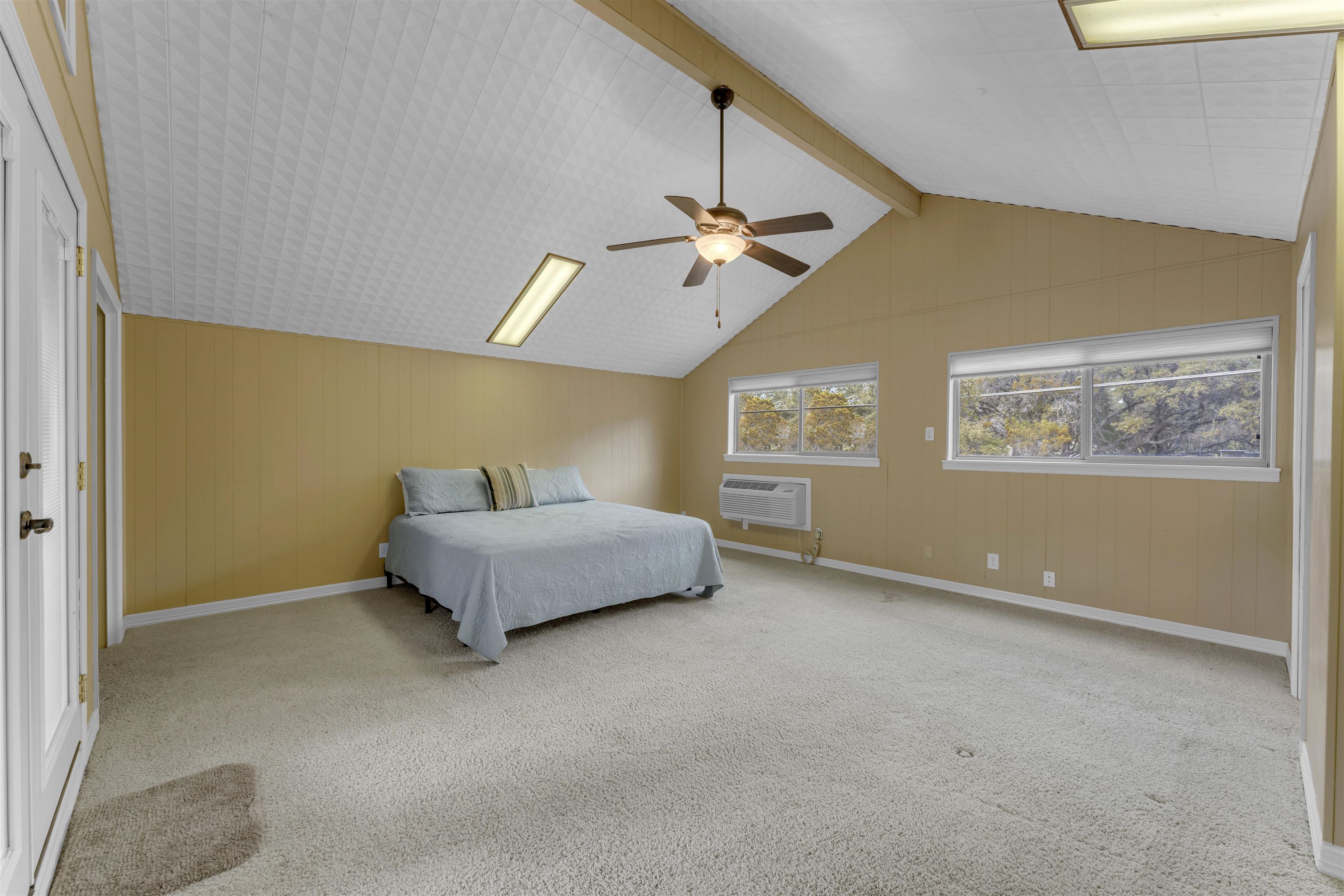 227 Watkins Point Kingsland, TX 78639 - Photo 25 of 30 a living room with furniture and a window