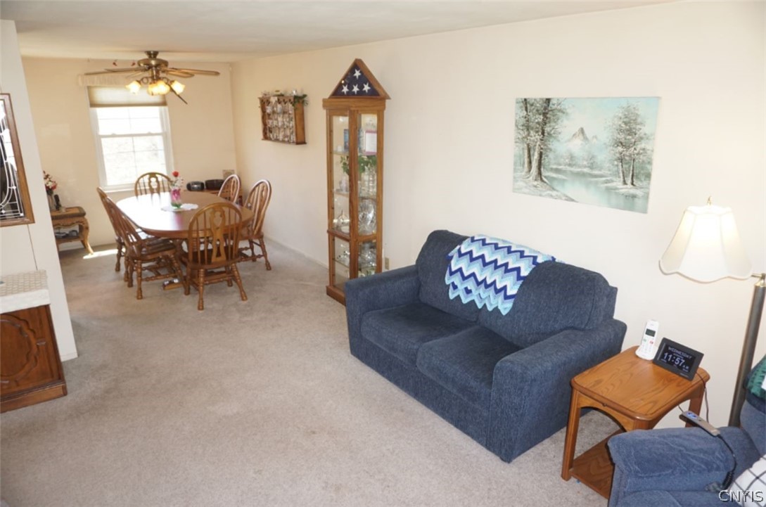 7436 Blumer Road Clay, NY 13088 - Photo 5 of 26
