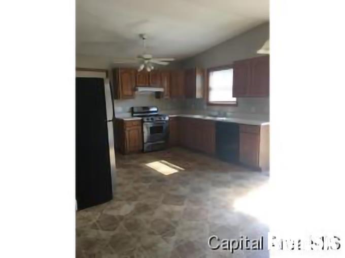 613 Oakbrook Avenue Chatham, IL 62629 - Photo 3 of 8