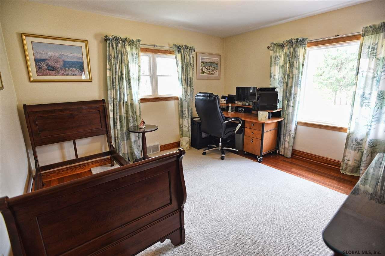 2375 Algonquin Road Niskayuna, NY 12309 - Photo 21 of 46 Photo 21