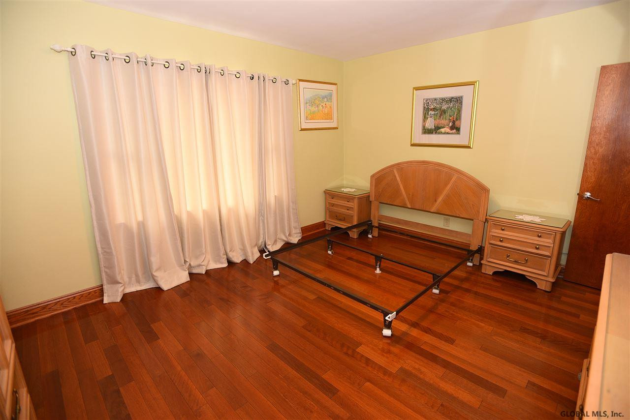 2375 Algonquin Road Niskayuna, NY 12309 - Photo 23 of 46 Photo 23