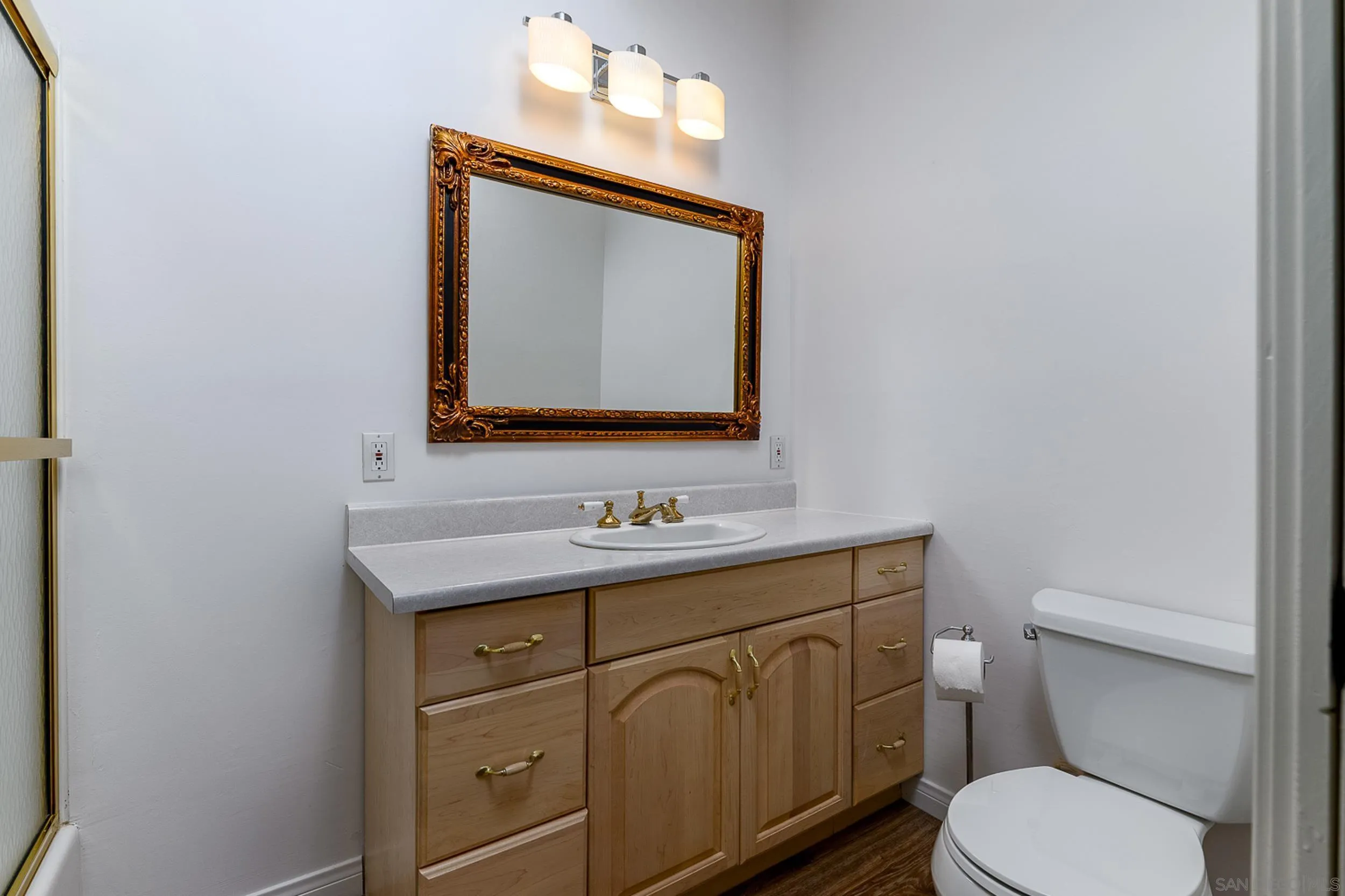 1577 Oak Land Road Julian, CA 92036 - Photo 47 of 73 Bathroom 3 - Downstairs