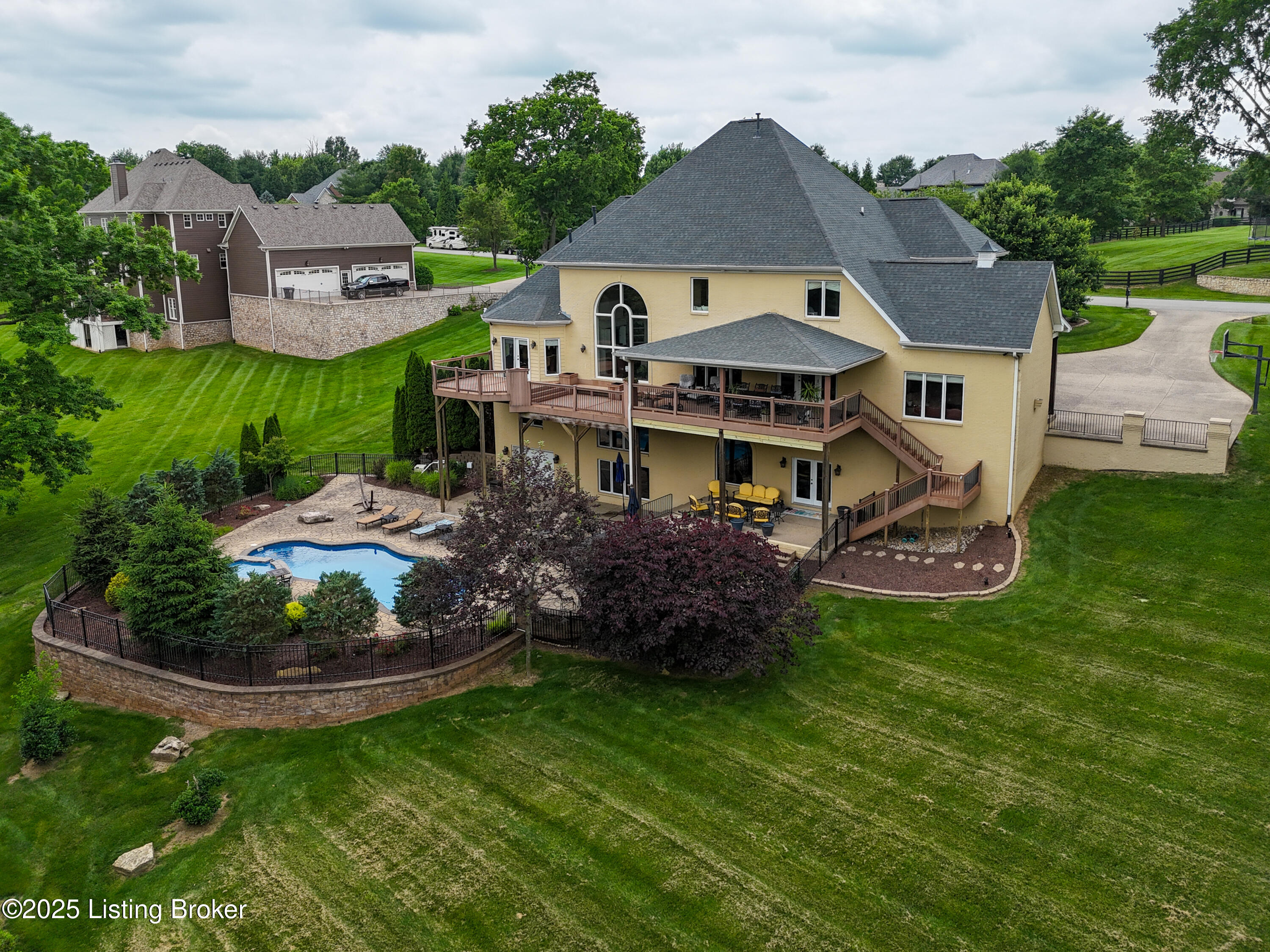 5905 Mt Pleasant Road Prospect, KY 40059 - Photo 78 of 89 3009 Perimeter Drive-80