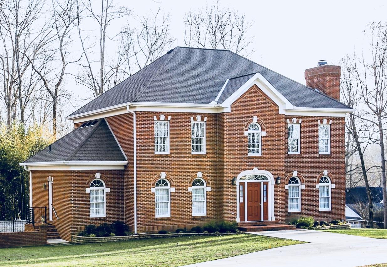 Custom built all brick one owner 3465 sq ft home on 3/4 acre corner lot built in 1992.