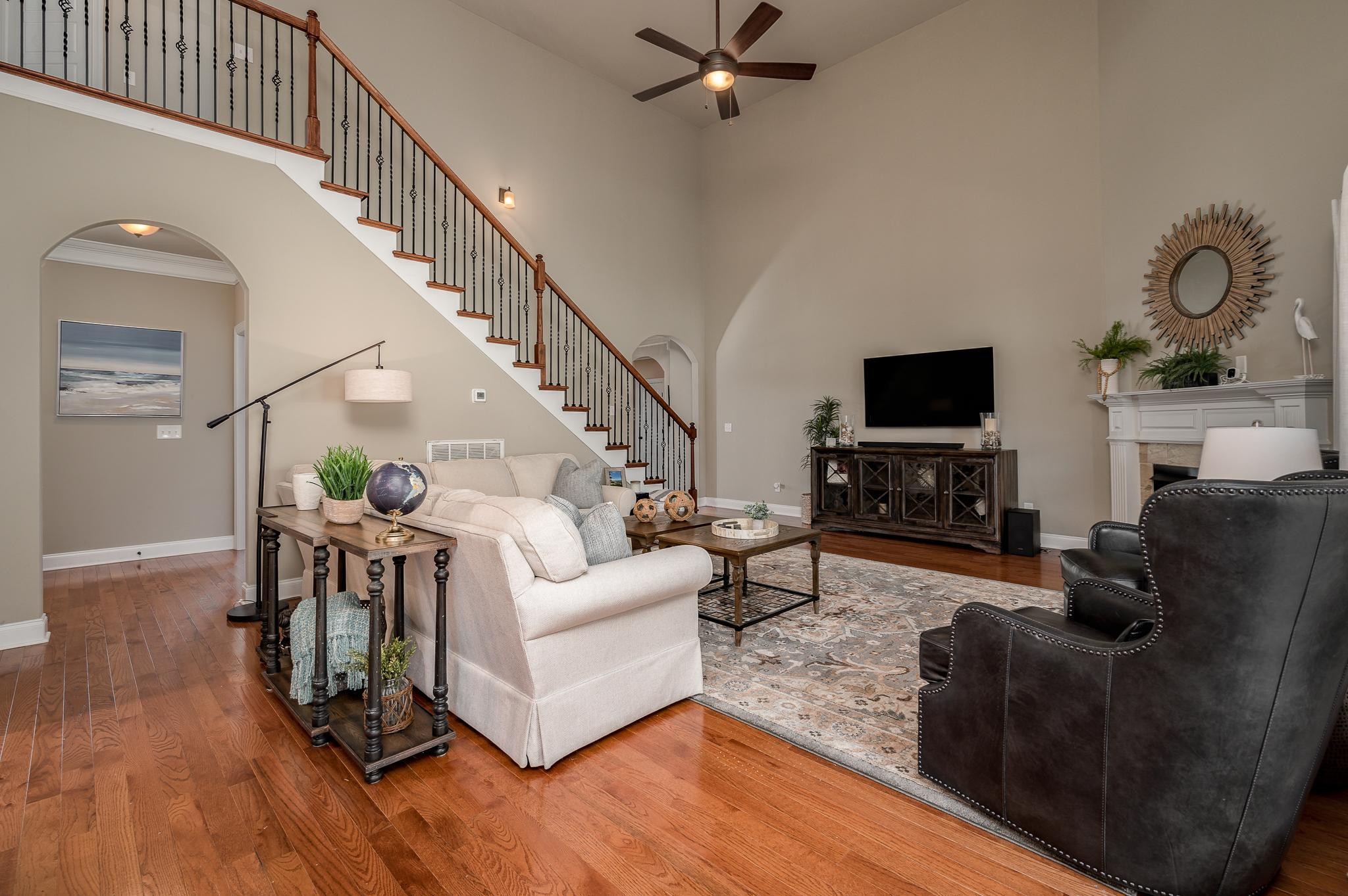 640 Twin View Drive Murfreesboro, TN 37128 - Photo 4 of 33 a living room with furniture and a flat screen tv