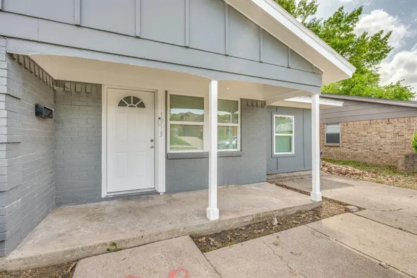 $279,900 | 1913 San Antonio Street, Grand Prairie, TX 75051