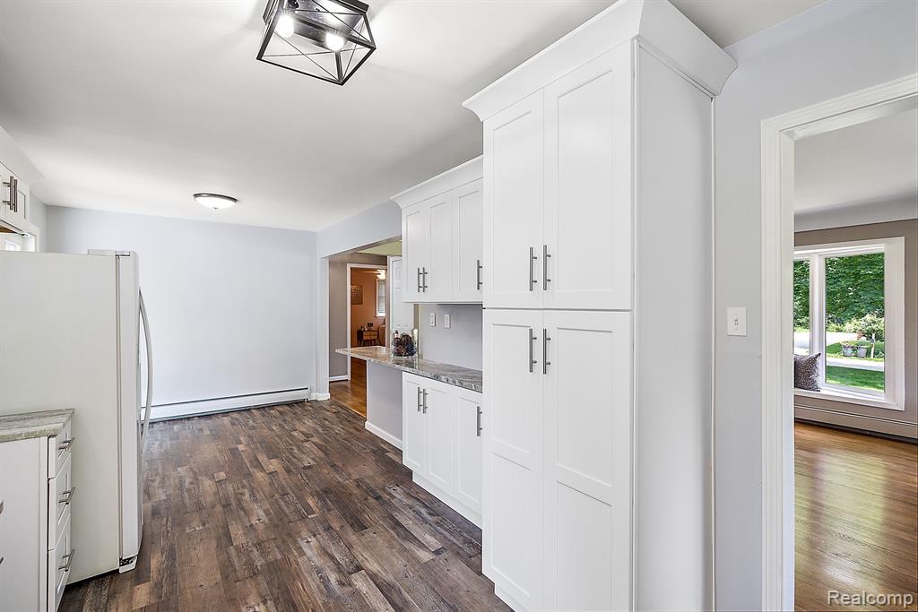 2910 Walbridge Road Rochester Hills, MI 48307 - Photo 15 of 38