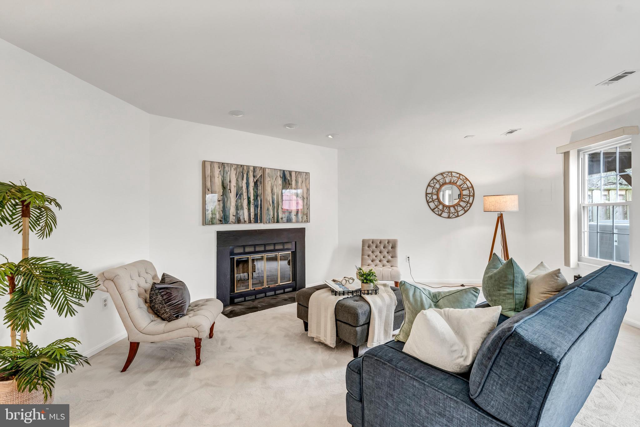 1917 Brightleaf Court Silver Spring, MD 20902 - Photo 31 of 36 Gallery Image 31