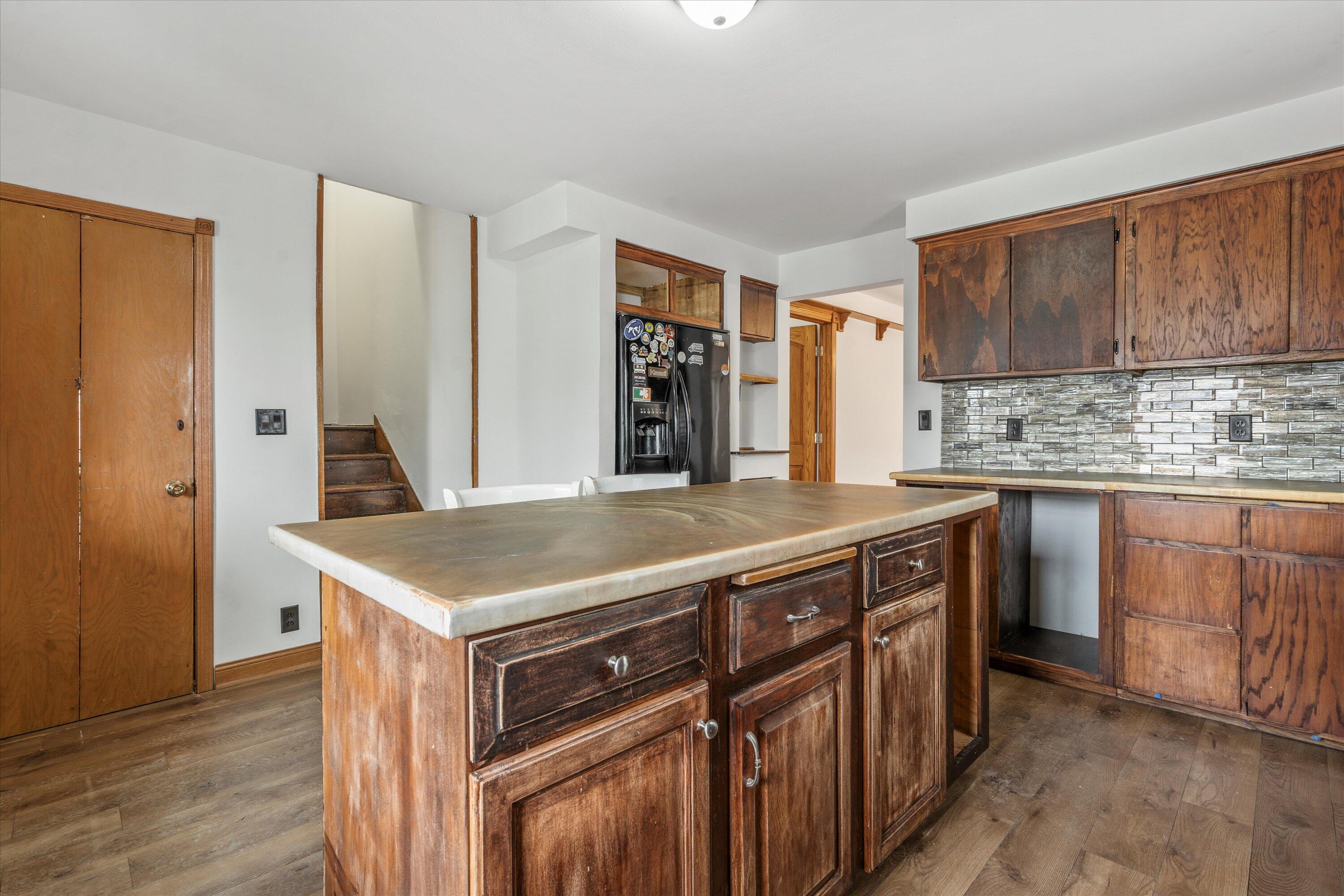 2053 South 25th Street Milwaukee, WI 53204 - Photo 14 of 42 13-DSC05757
