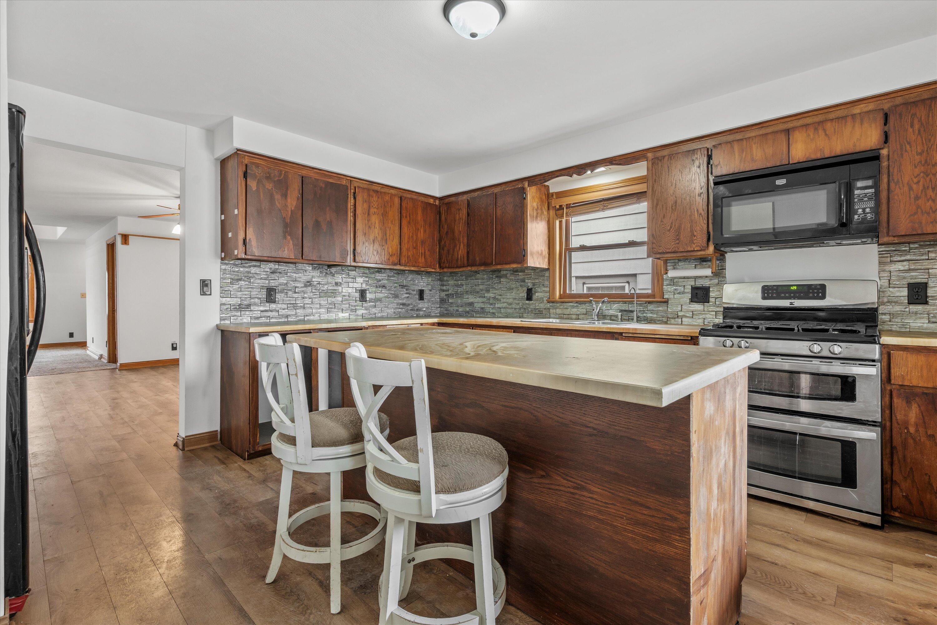 2053 South 25th Street Milwaukee, WI 53204 - Photo 15 of 42 14-DSC05760
