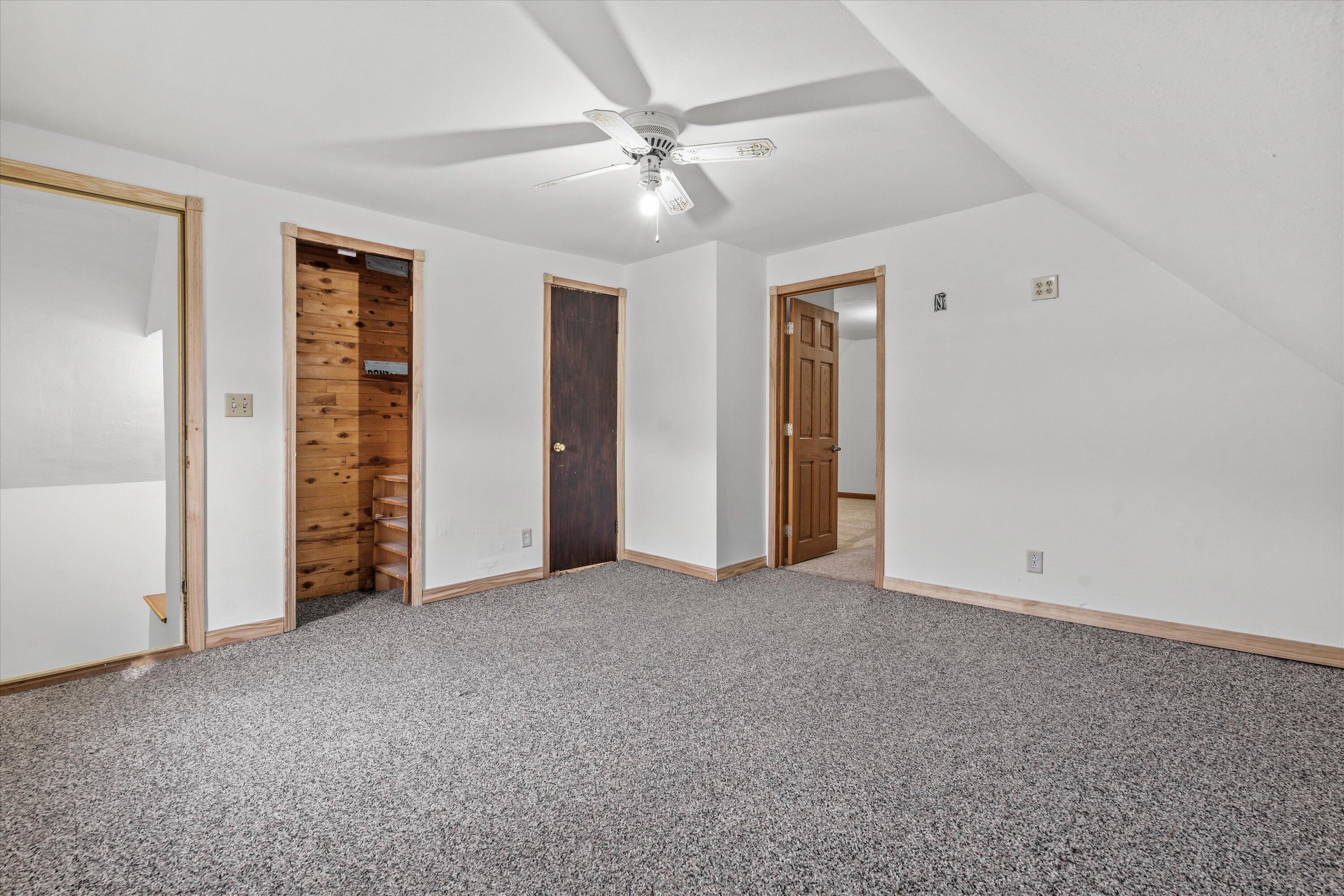 2053 South 25th Street Milwaukee, WI 53204 - Photo 24 of 42 Master Suite!