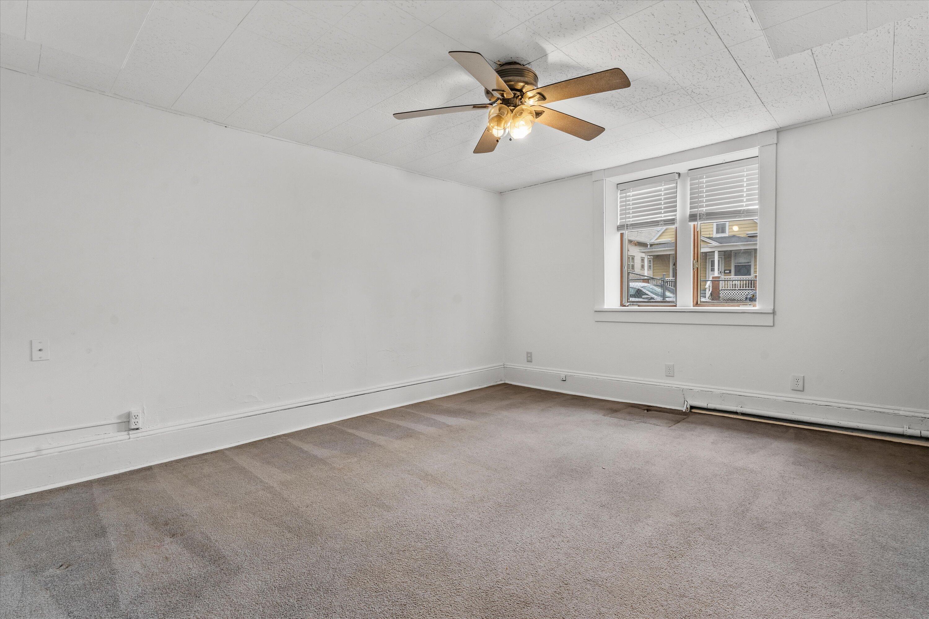 2053 South 25th Street Milwaukee, WI 53204 - Photo 30 of 42 26-DSC05814