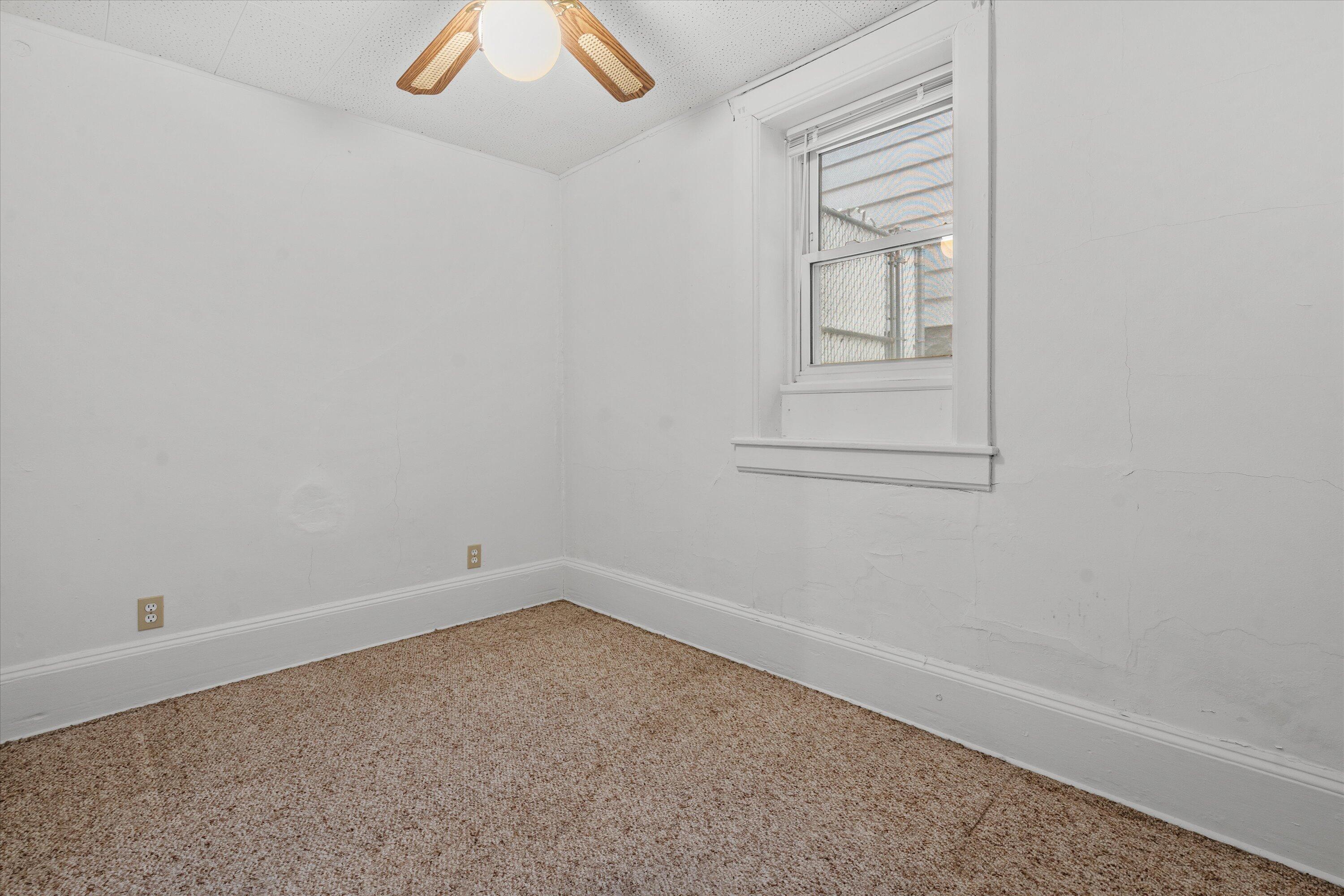 2053 South 25th Street Milwaukee, WI 53204 - Photo 33 of 42 29-DSC05829