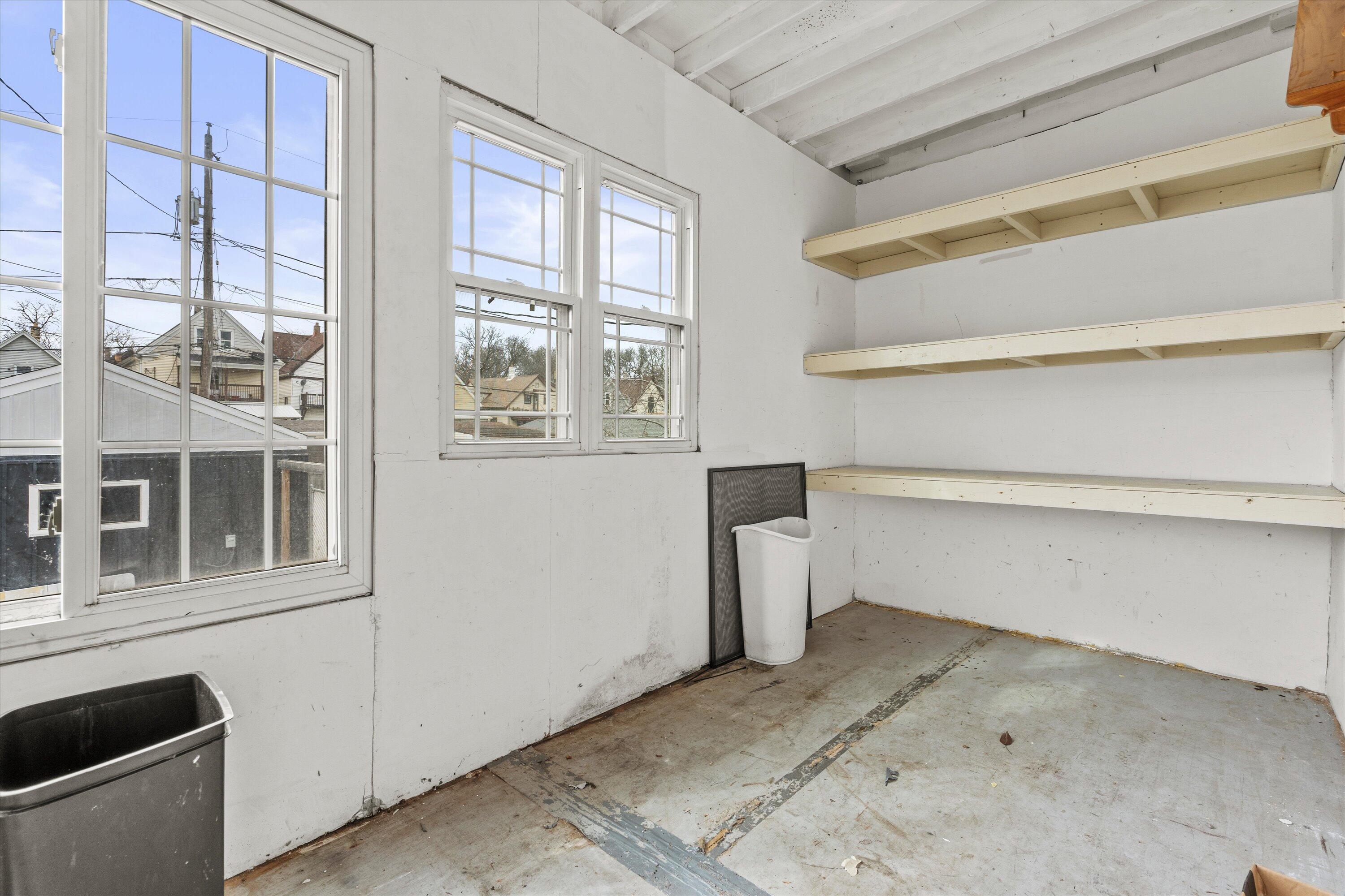 2053 South 25th Street Milwaukee, WI 53204 - Photo 35 of 42 Enclosed porch!