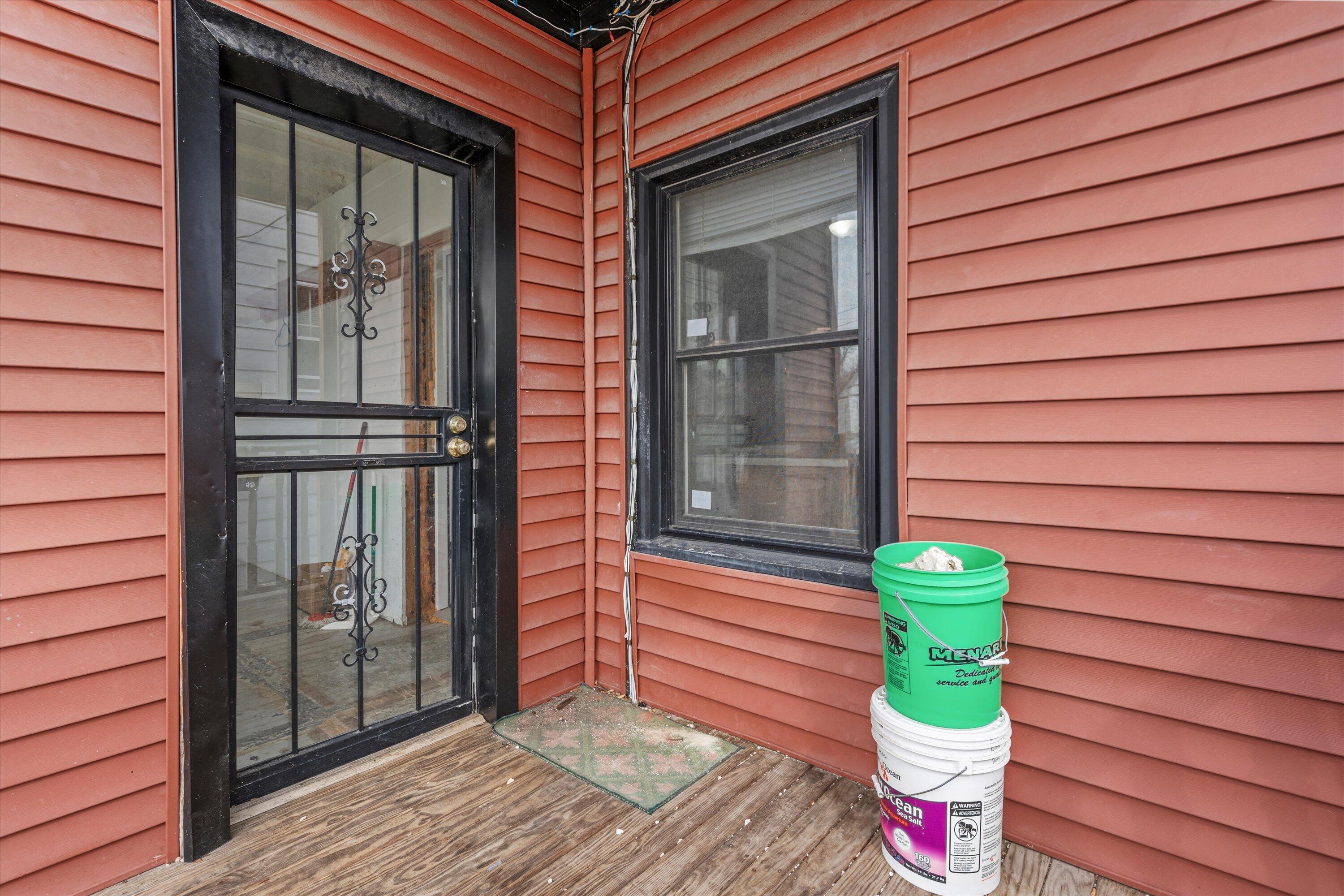 2053 South 25th Street Milwaukee, WI 53204 - Photo 36 of 42 37-DSC05874