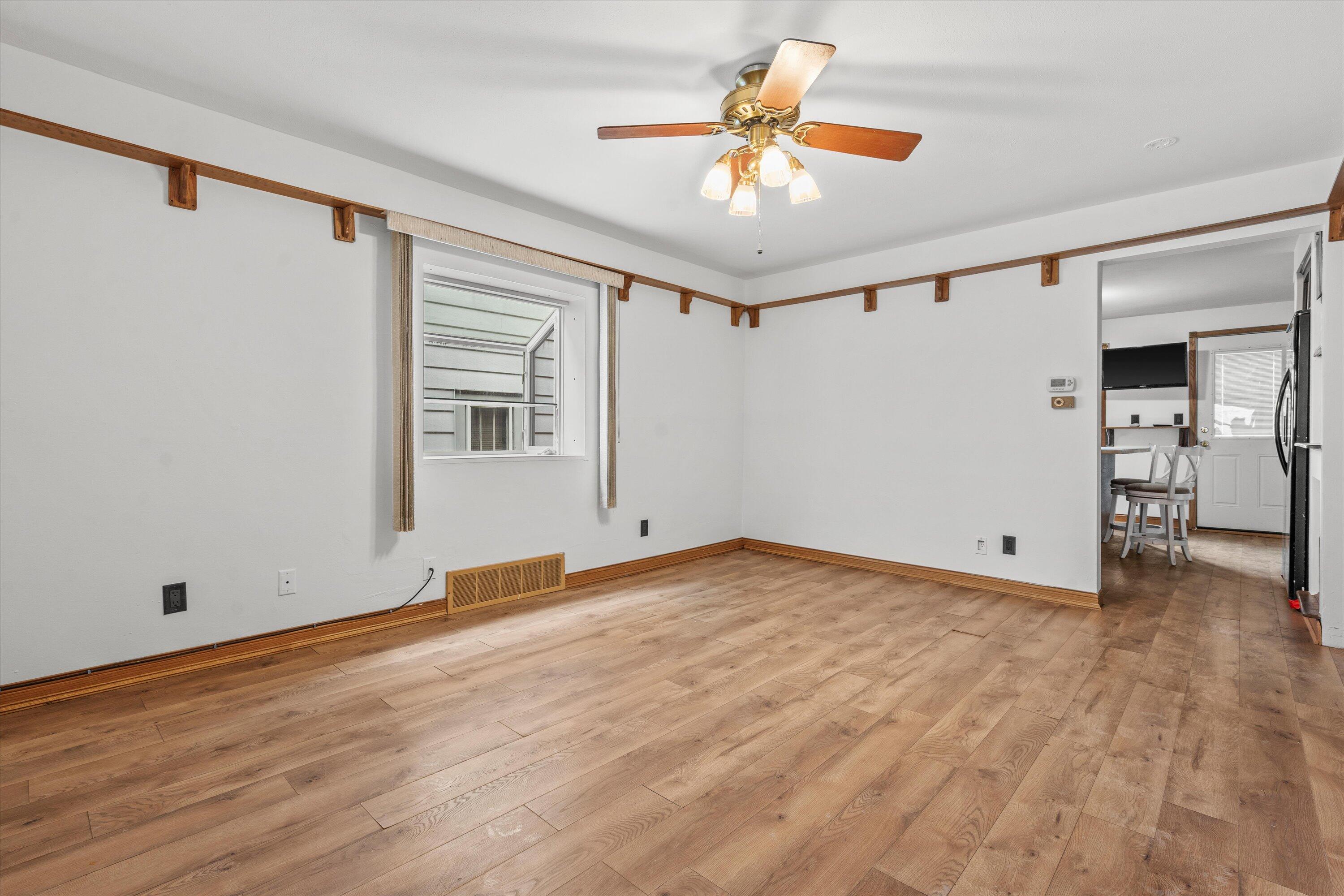 2053 South 25th Street Milwaukee, WI 53204 - Photo 7 of 42 Dining Room