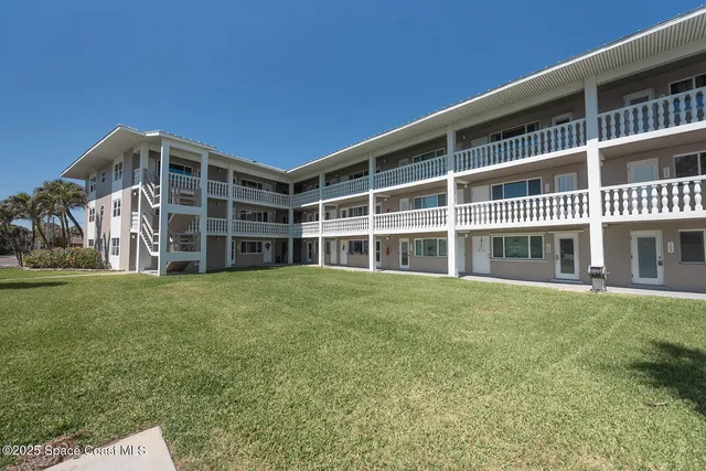 $2,300 | 1273 Florida A1A, Unit 206, Satellite Beach, FL 32937
