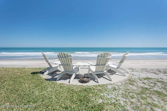 $2,300 | 1273 Florida A1A, Unit 206, Satellite Beach, FL 32937