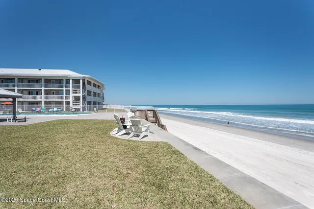 $2,300 | 1273 Florida A1A, Unit 206, Satellite Beach, FL 32937
