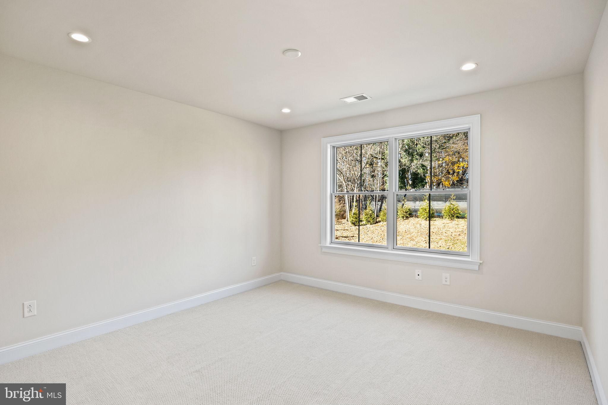 16 Fariston Road Wayne, PA 19087 - Photo 82 of 106 an empty room with a window