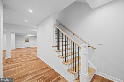 $2,689,990 | 16 Fariston Road, Wayne, PA 19087