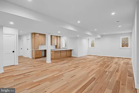 $2,689,990 | 16 Fariston Road, Wayne, PA 19087