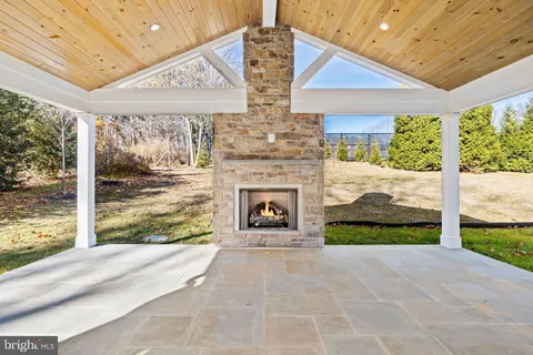 $2,689,990 | 16 Fariston Road, Wayne, PA 19087