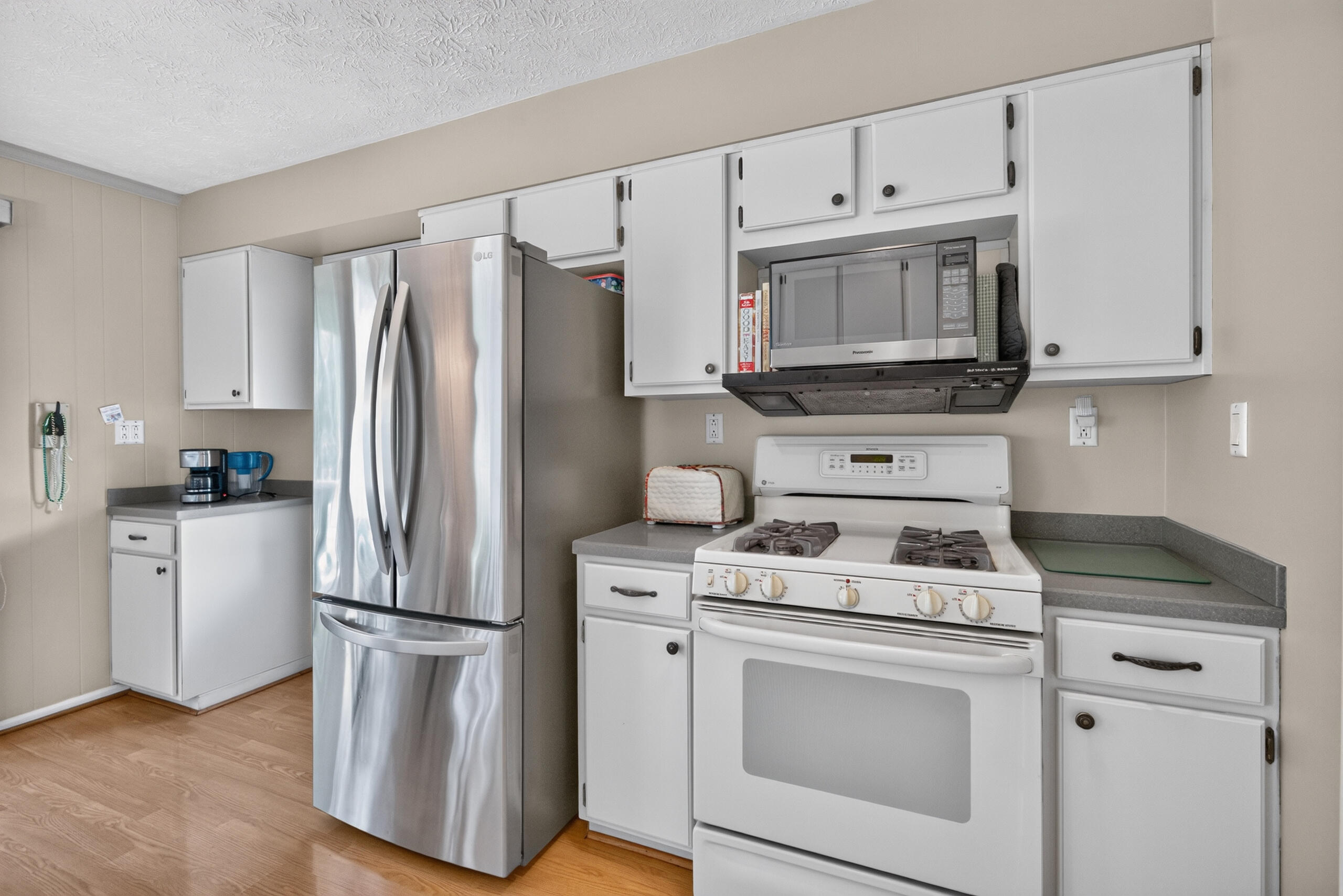 3367 Clays Mill Road Lexington, KY 40503 - Photo 6 of 41 3367claysmill09