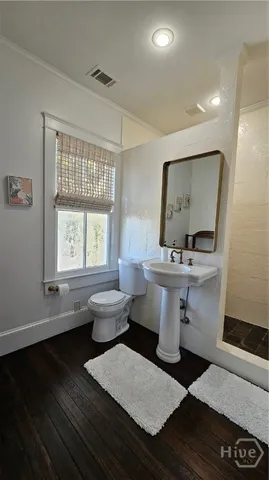 $4,450 | 14 East 41st Street, Savannah, GA 31401