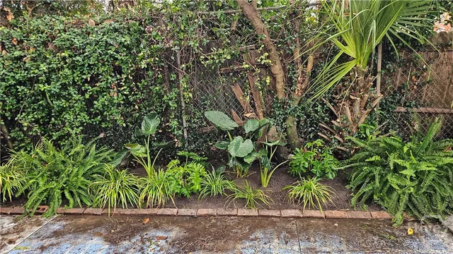 $4,450 | 14 East 41st Street, Savannah, GA 31401