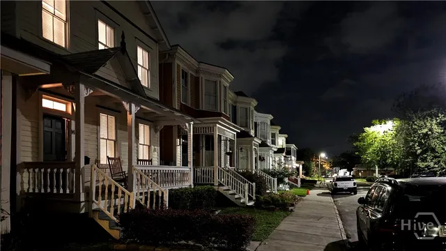 $4,450 | 14 East 41st Street, Savannah, GA 31401