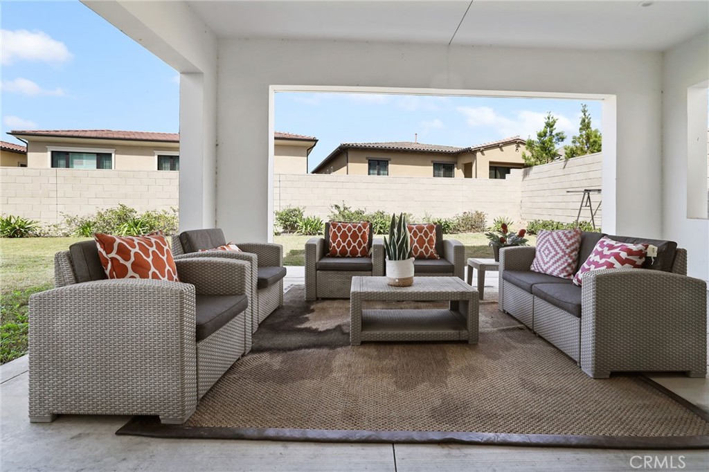 74 Egret Irvine, CA 92618 - Photo 66 of 74 a living room with furniture and a large window