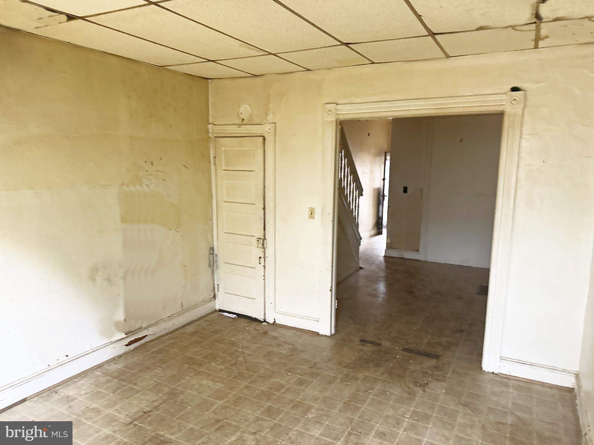 1639 Normal Avenue Baltimore, MD 21213 - Photo 5 of 14 Interior