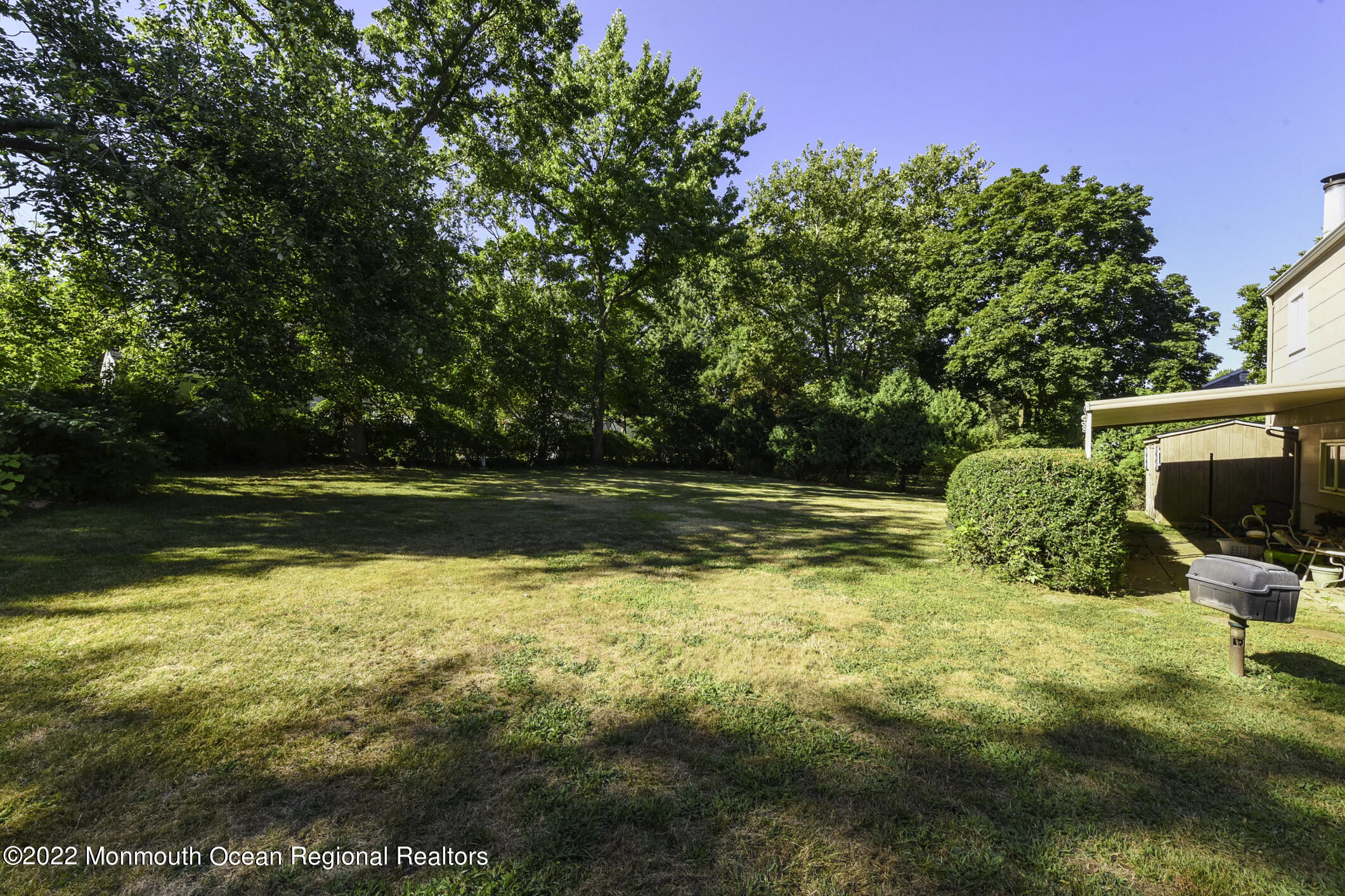 12 Deerfield Road Holmdel, NJ 07733 - Photo 3 of 18 PS1_1513