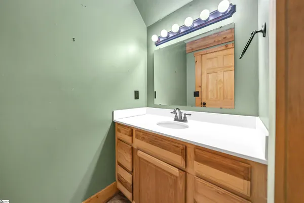 $680,000 | 171 Hickory Road, Williamston, SC 29697
