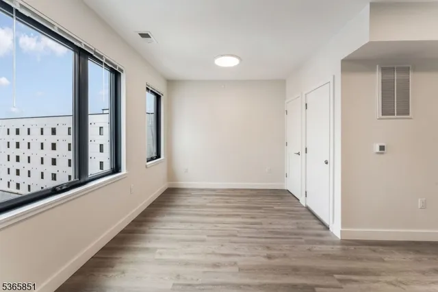 $2,054 | 72 South Essex Avenue, Unit 408, Orange, NJ 07050