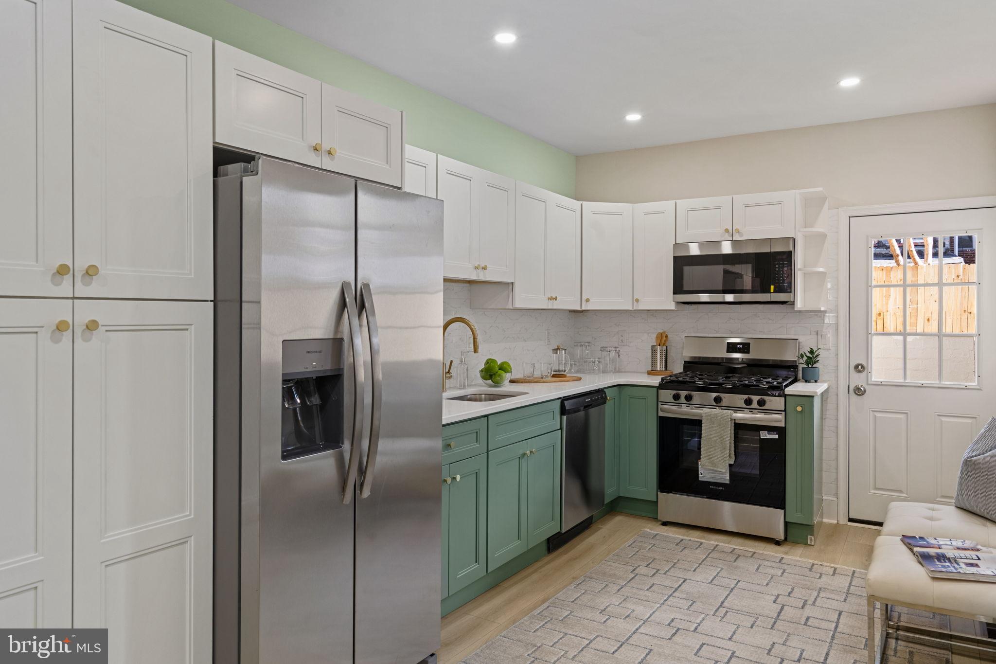 1937 South Lambert Street Philadelphia, PA 19145 - Photo 8 of 34 Charming kitchen with modern finishes.