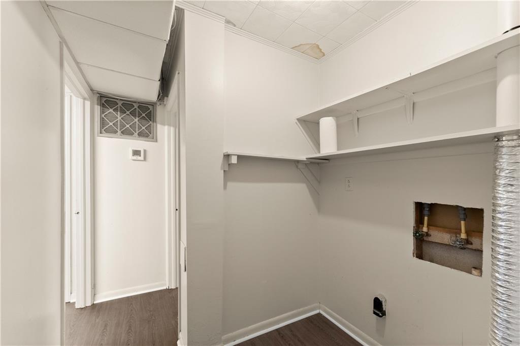 660 Honeysuckle Road Gainesville, GA 30501 - Photo 23 of 43 a view of a hallway