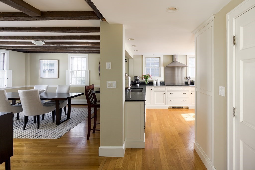 17 Pleasant Street Hingham, MA 02043 - Photo 12 of 33