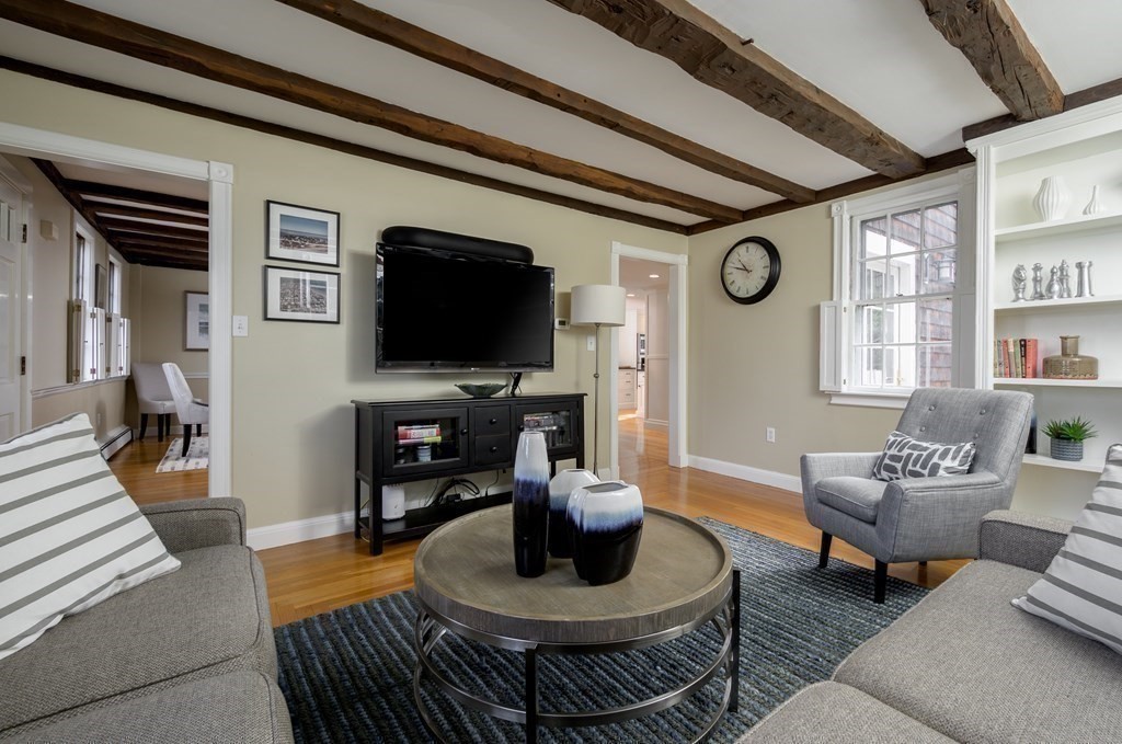 17 Pleasant Street Hingham, MA 02043 - Photo 14 of 33